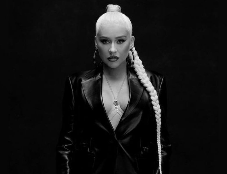 Christina Aguilera e as possíveis colaborações no álbum em espanhol
