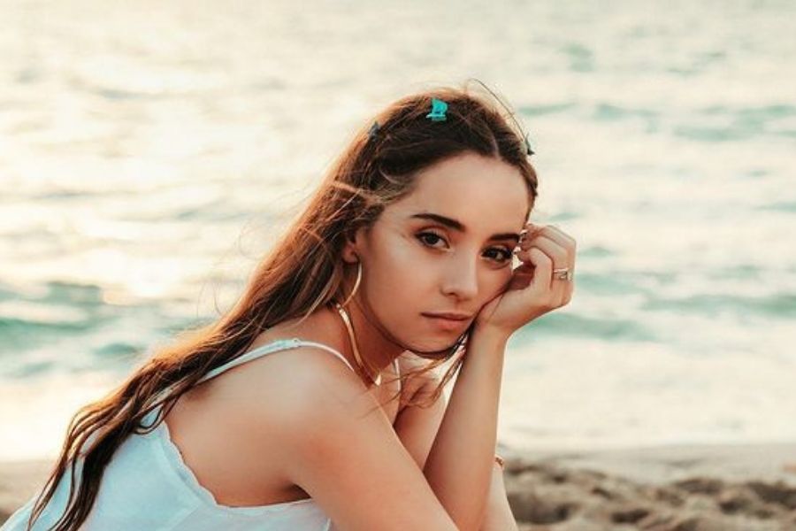 Evaluna estreia single solo depois de 2 anos; veja 'Uno Más Uno'